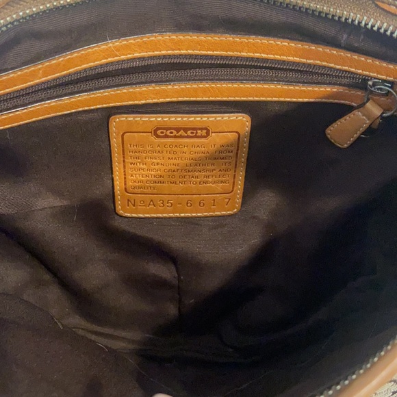Coach mini signature in khaki/brown - Picture 2 of 4